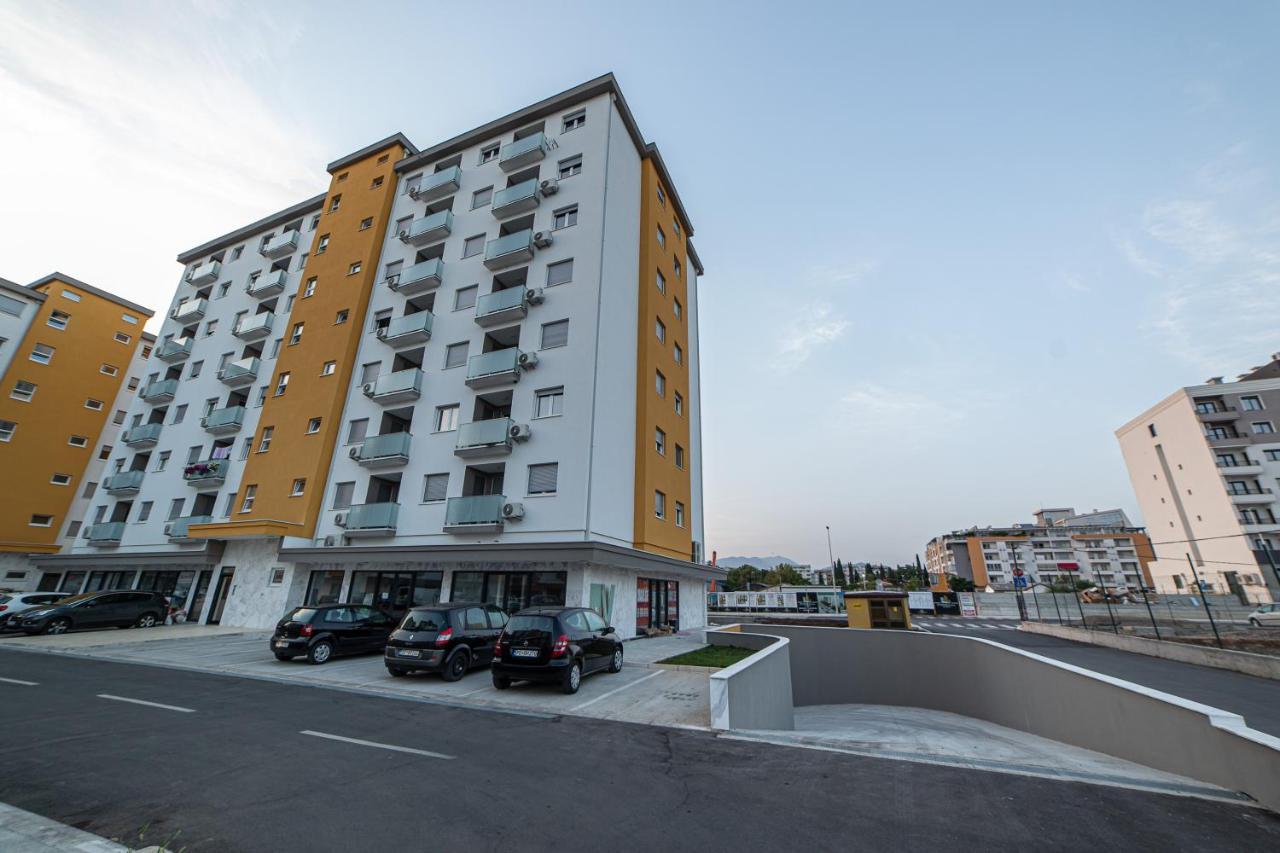 Appartamento Apartman Miss T Podgorica Esterno foto