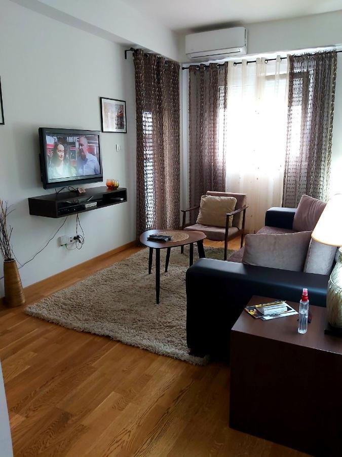 Appartamento Apartman Miss T Podgorica Esterno foto